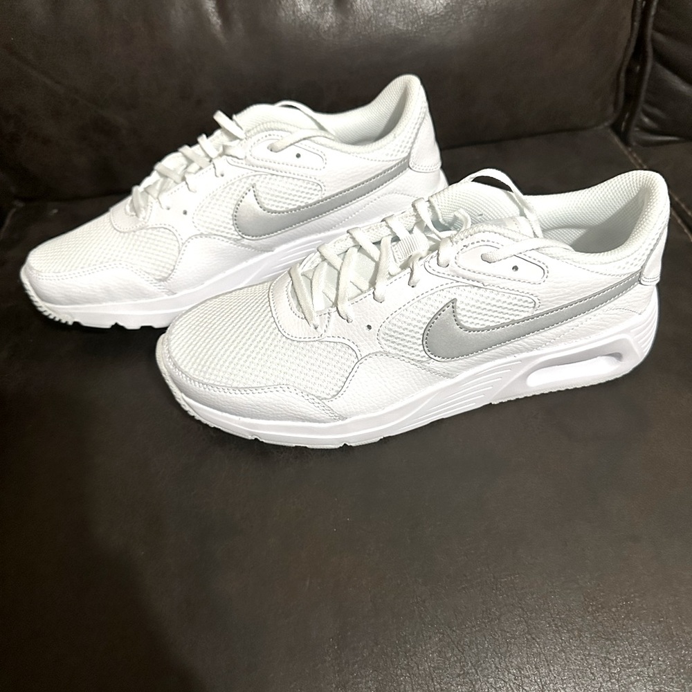 Women’s Nike air max sc. size 9.5